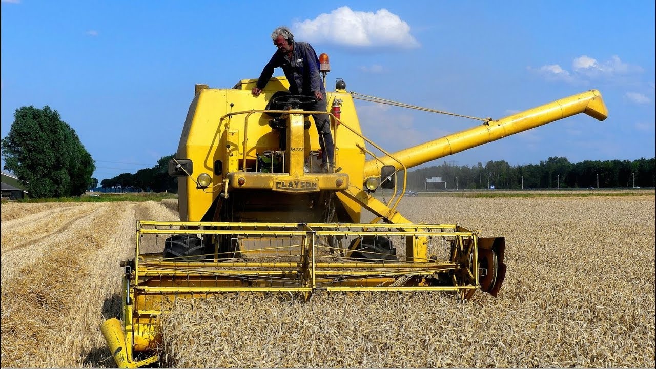 Combinen met New-Holland M133. Akkerb. Smit Zuid-broek.