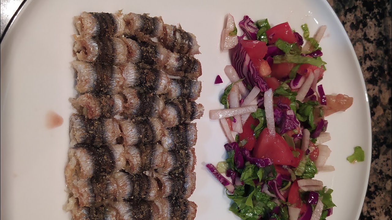 FIRINDA HAMSİ YAPTIM. KOKUSUZ VE LEZZETİ MÜKEMMEL OLDU.