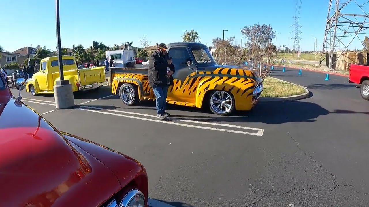 Route 66 Classic Car Show in Fontana by Pickups Unlimited SArriving and walking the cars and trucks