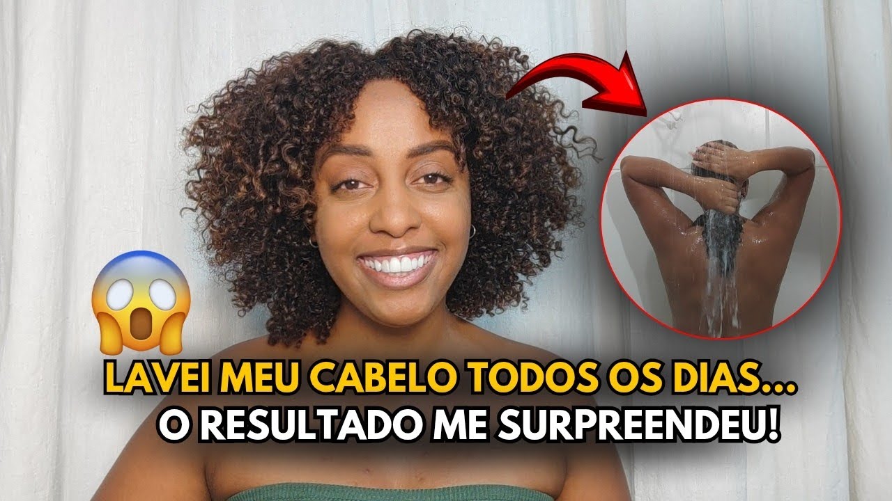 É bom lavar o cabelo todos os dias? Descubra qual a frequência ideal para o seu cabelo cacheado!