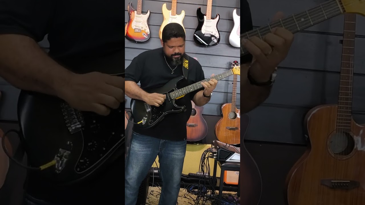 Rilex- Tocando no Guitar Day