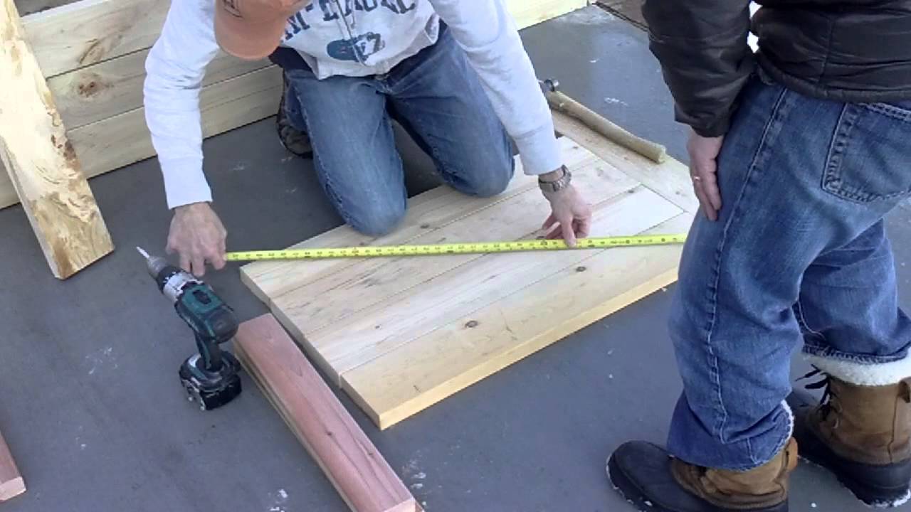 Make A Compost Bin Part 2 - Build The Divider Walls And Doors