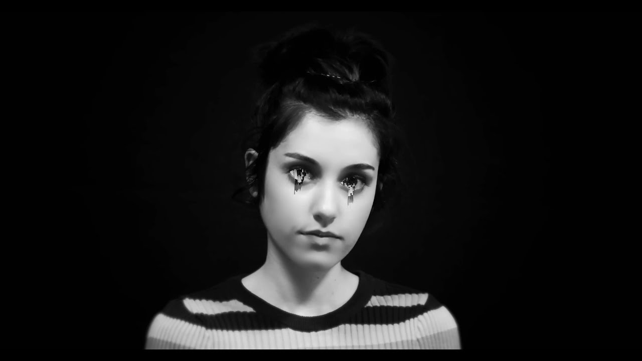 Miss Machine &ndash;&nbsp;Regarder les choses
