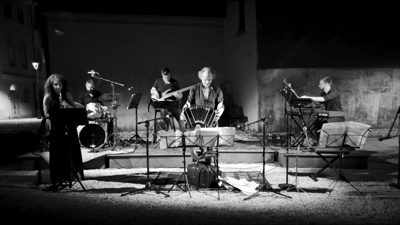 Son du Xangô feat. Marcelo Nisinman - Meditango (A. Piazzolla)