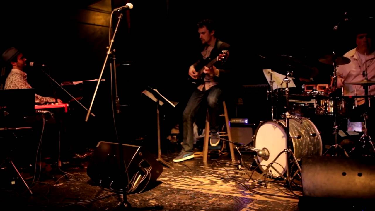 Duende Libre -- Rio Pescadores (Live @ The Royal Room)