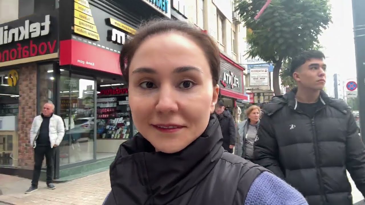 Цены на одежду шокируют. Камил улетел в Лондон.