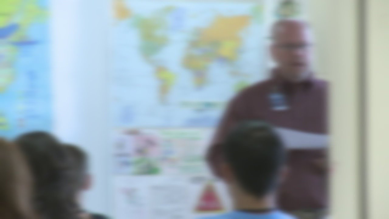 Hundreds of Albuquerque Public School teachers quitting mid-year