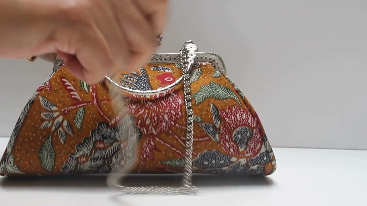 Rhabags Tulip Clutch Batik Lawasan