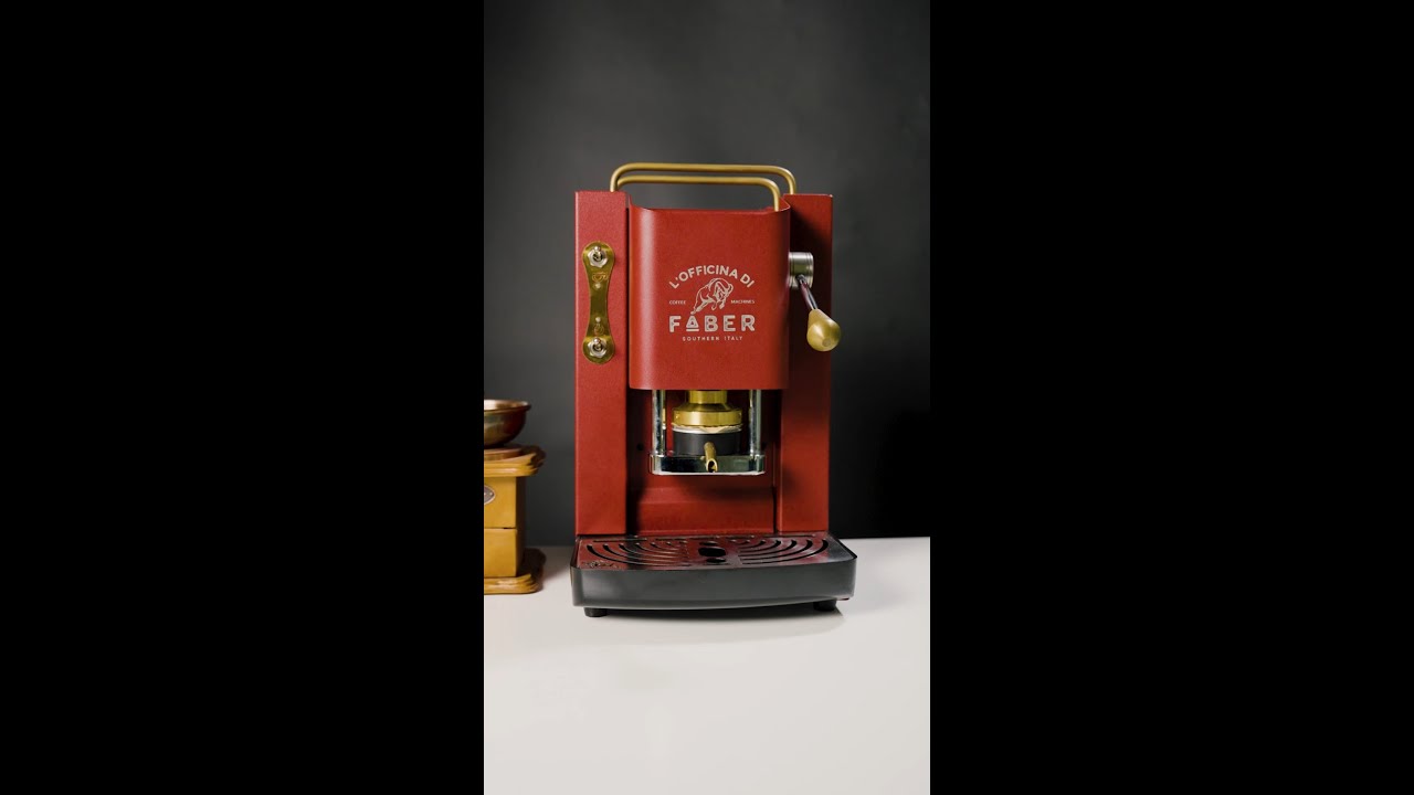Experience espresso perfection with the Faber Pro Deluxe