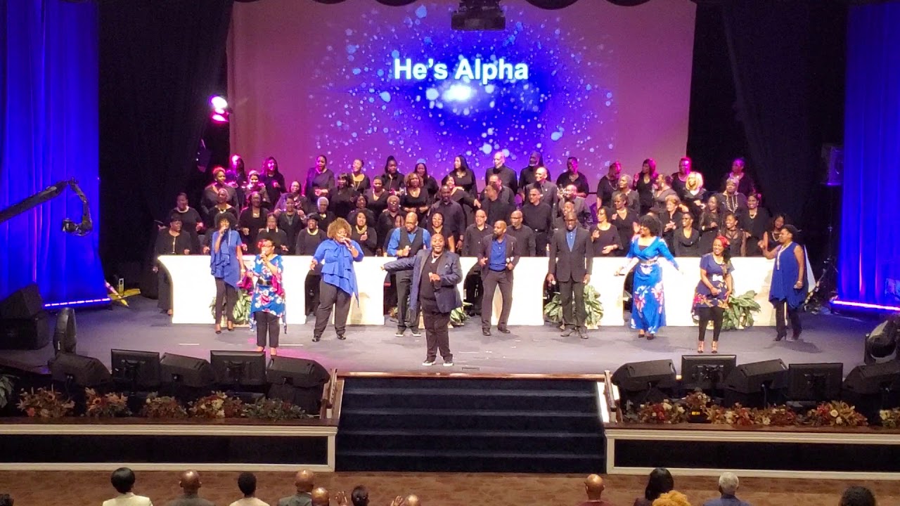 Darwin Hobbs and the Christian Cultural Center choir - Great God great vision great accomplishment