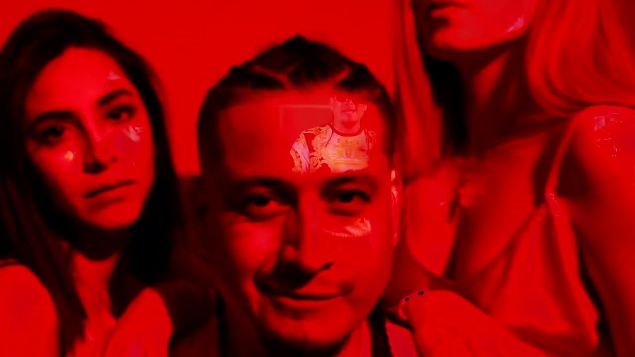 Dr. Alakr&aacute;n - Suficiente Nunca ft. Simplee Alakr&aacute;n & Estragos Is Dead (Video Oficial)