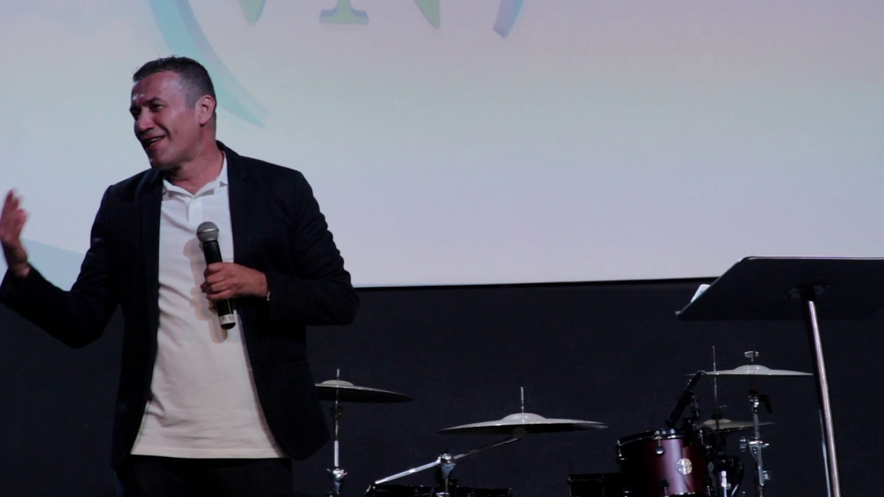 Hablando con él | Magnífico | Pastor Cuauhtémoc López