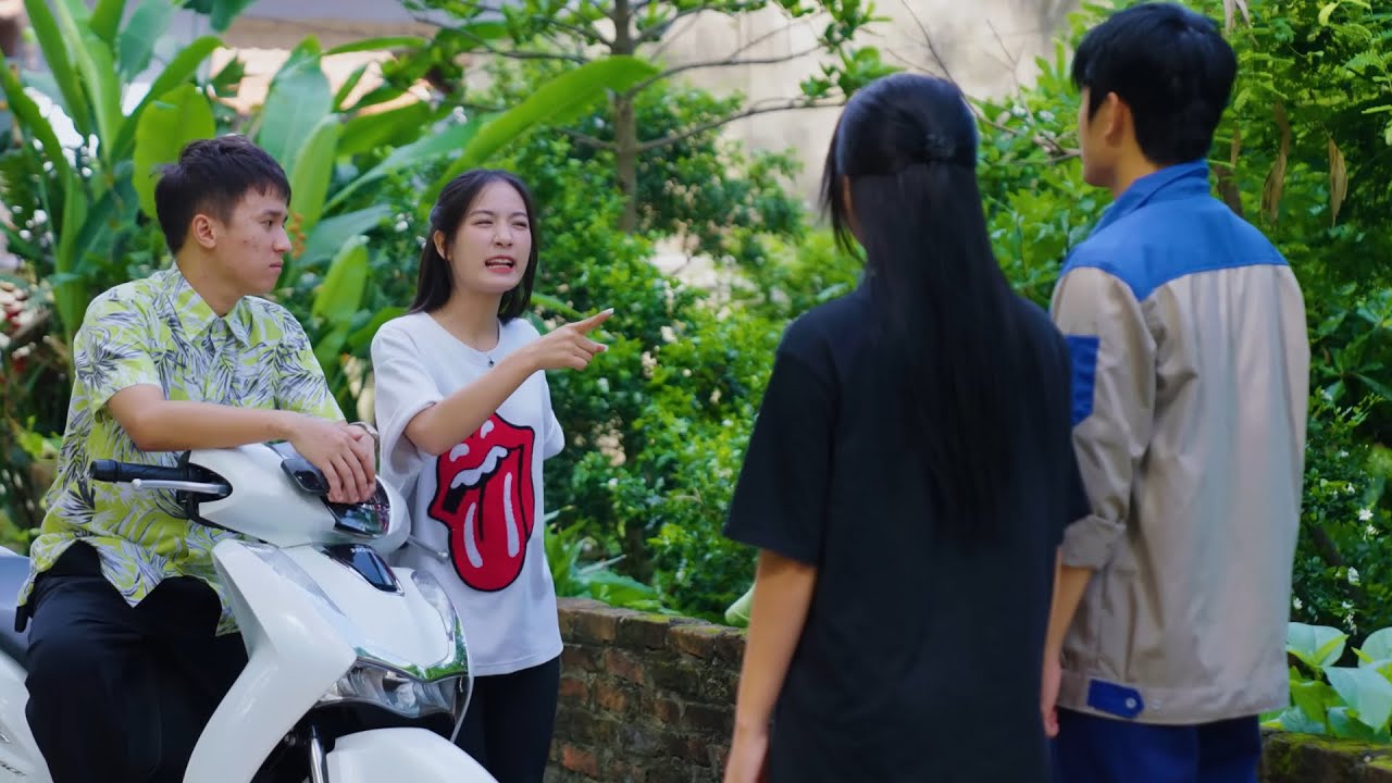 CHỦ TỊCH VỀ QUÊ BÁN HÀNG GIÚP CHỊ GÁI BỊ BẠN CŨ COI THƯỜNG  | GÃY SCHOOL TẬP 414