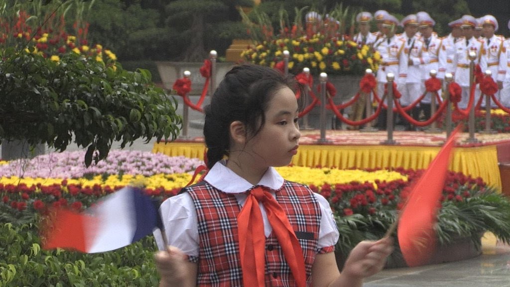 Vietnam's communist regime embraces capitalism, foreign investment