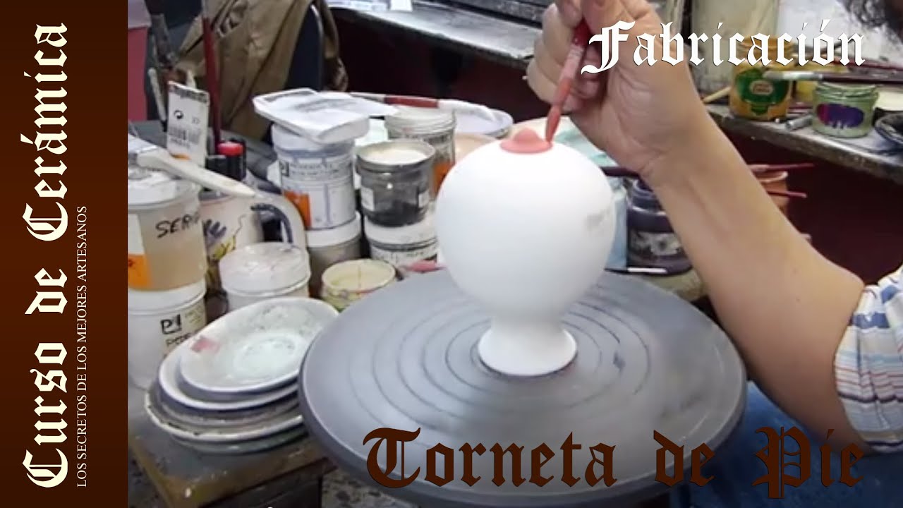 Curso de Cerámica - Pintar Piezas de Cerámica con Torneta de Pie