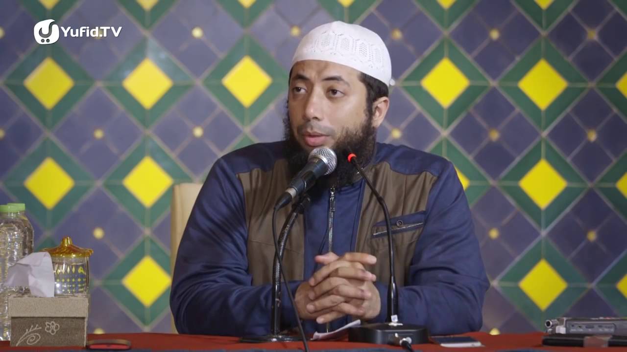Hidup Mulia dengan Islam, Bag  1   Ust  Dr  Khalid Basalamah, MA
