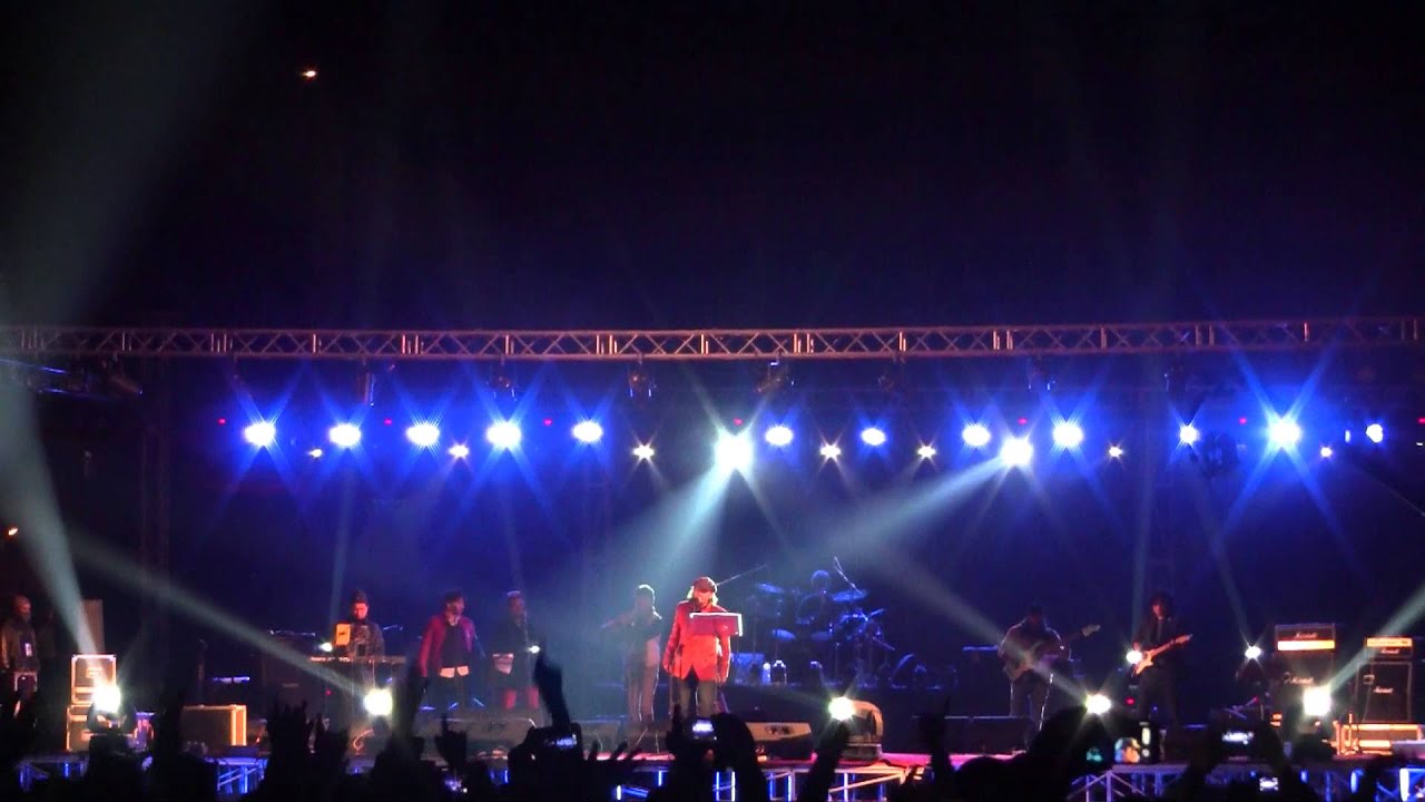 Mohit Chauhan - Chiso Chiso Hawa Ma (Live in Nepal)