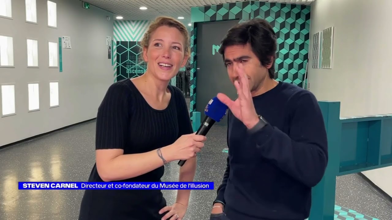 ARIANE A TESTE LE MUSEE DE L ILLUSION