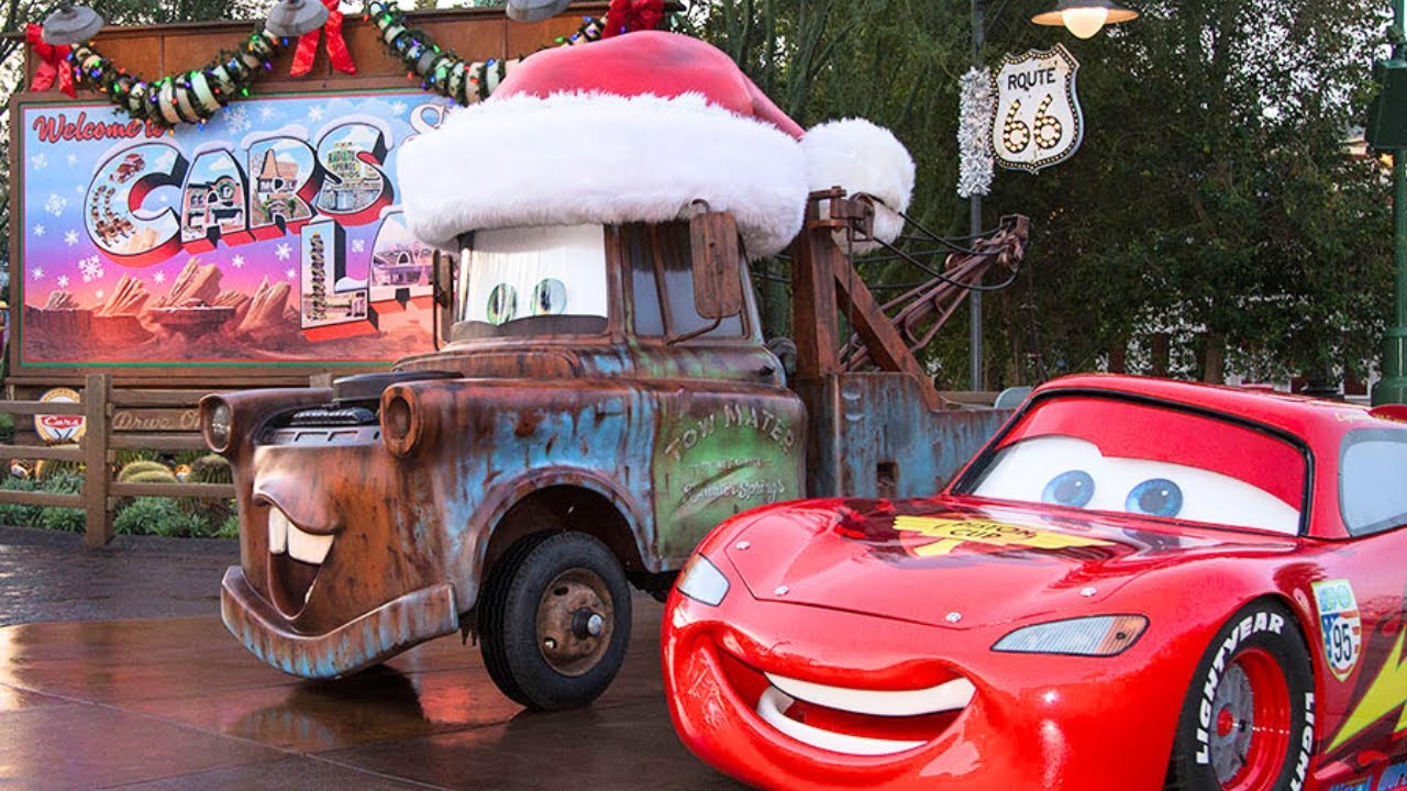 Cars Land Christmas with Tow Mater & Lightning McQueen
