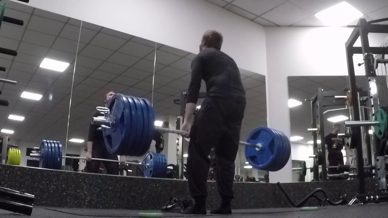 Deadlift 220kg x2 PR