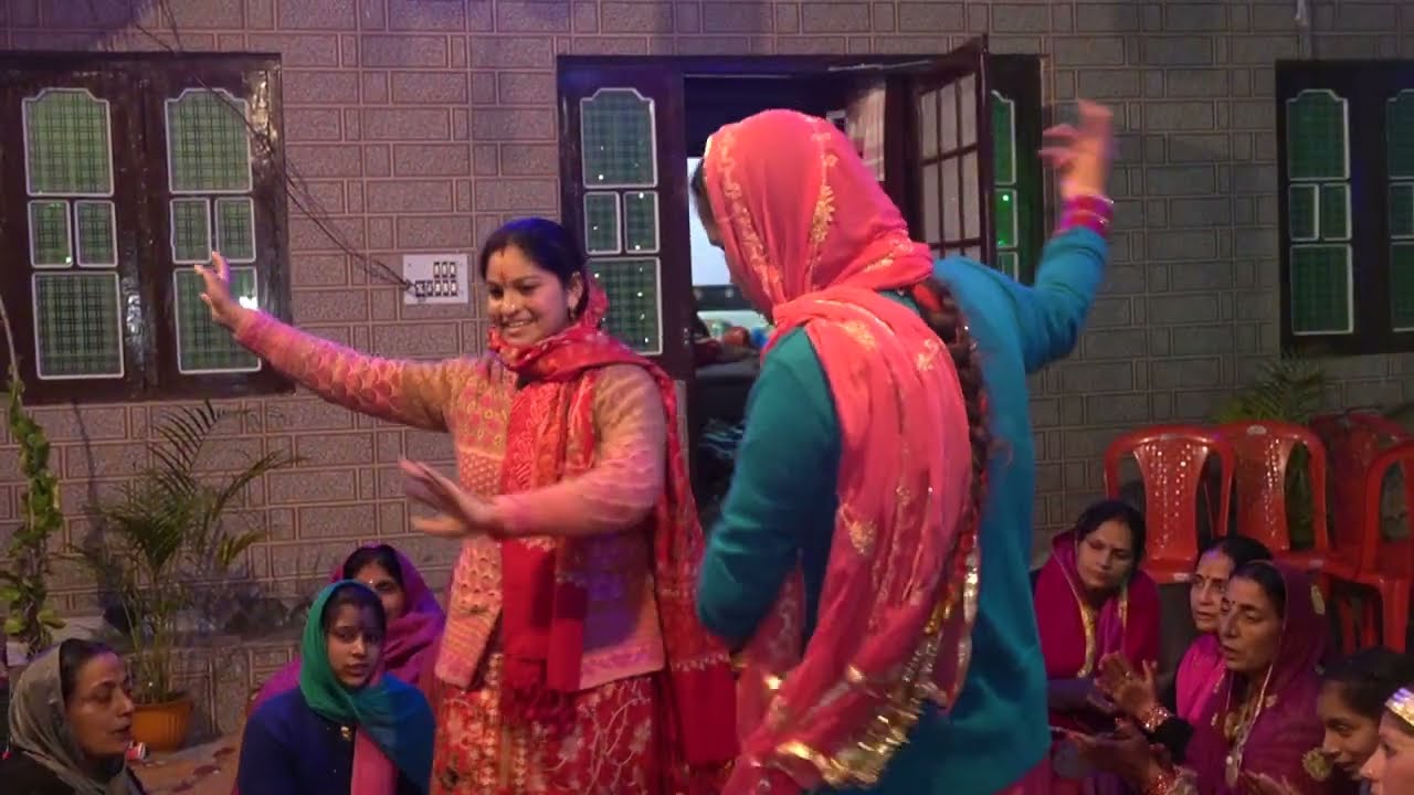 पहाड़ी गिद्दा ll नीलम ll हिमाचली पहाड़ी गिद्दा ll। पहाड़ी कलचर ll न्यू पहाड़ी सॉन्ग ll सुपर हिट 🙏👍