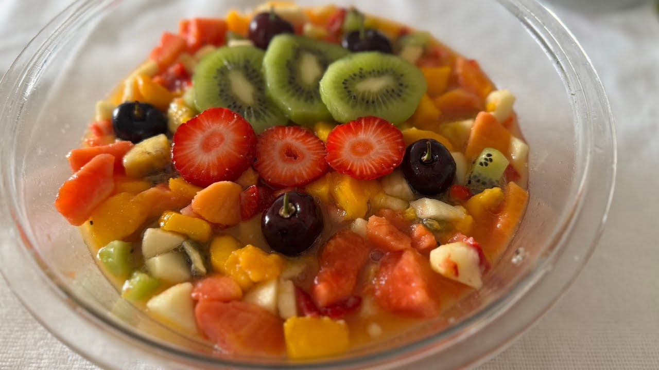 Sobremesa Saudável: Salada de Fruta Refrescante 🍓🥝