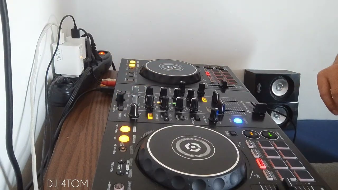 SUMMER IS CRAZY - DJ 4TOM