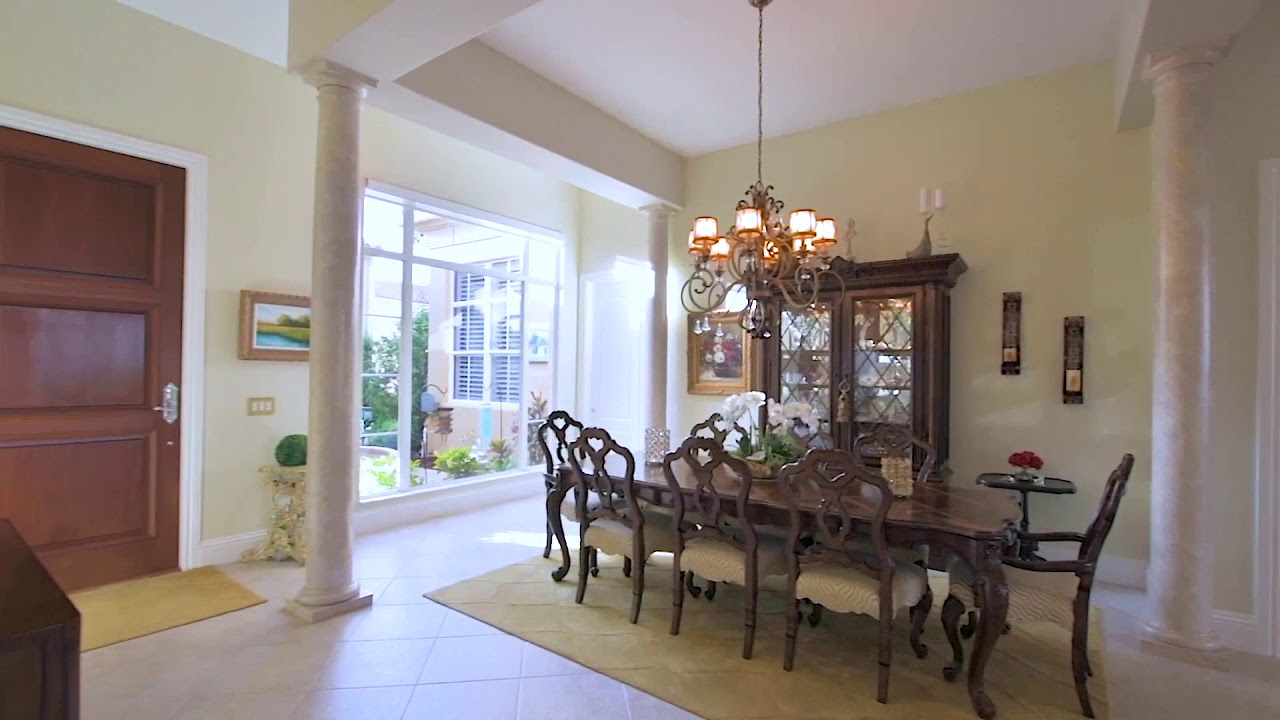 8564 Bellagio Dr, Naples, FL 34114