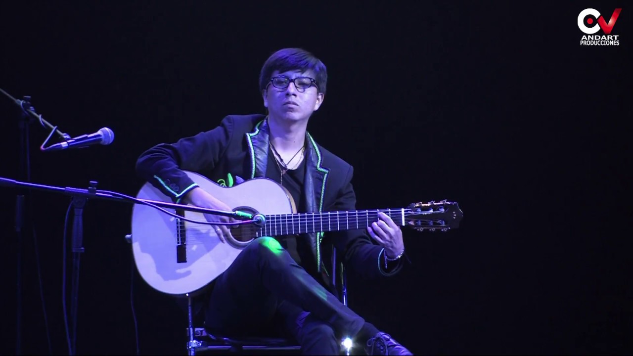 RIBER ORE - Interprete de Guitarra (Huayno)- Feria Internacional del Libro