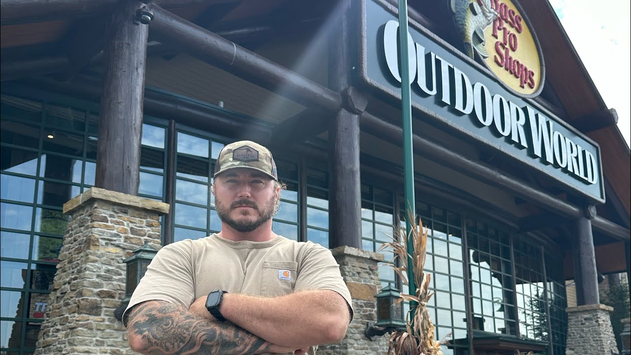 Лучший охотничий лук на Basspro (Blackout NV3)