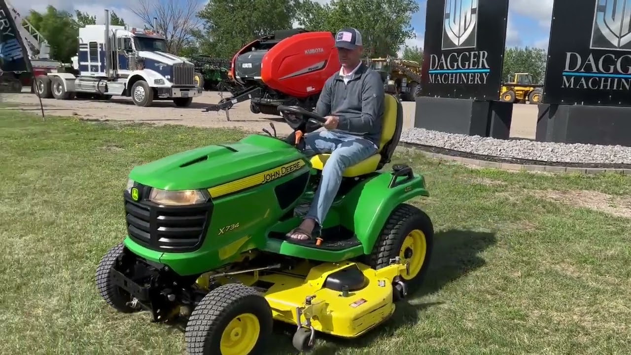 2014 JOHN DEERE X734 For Sale