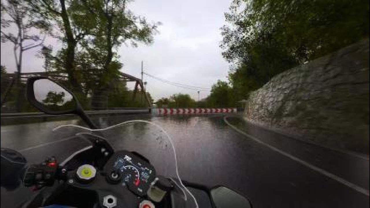 RIDE 4- PS5 Cruising Around in Rain