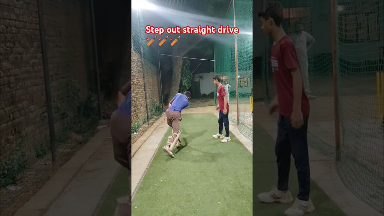 step out straight drive 🏏🏏🏏#academy #slogsweep #trending #ytshorts #sports #rcbians #cricketacademy
