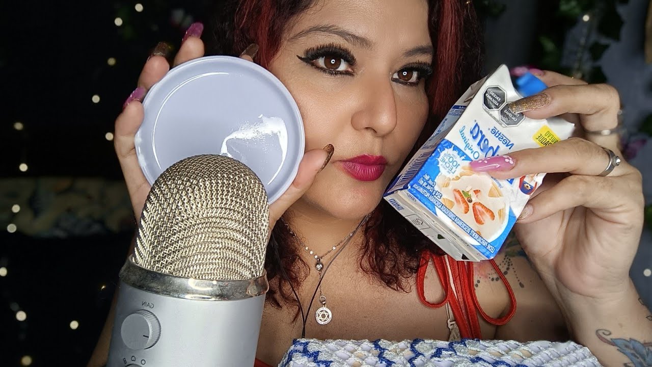 ASMR Comiendo Leche condensada en plato /eating condensed milk on plate #susurros #mouthsounds