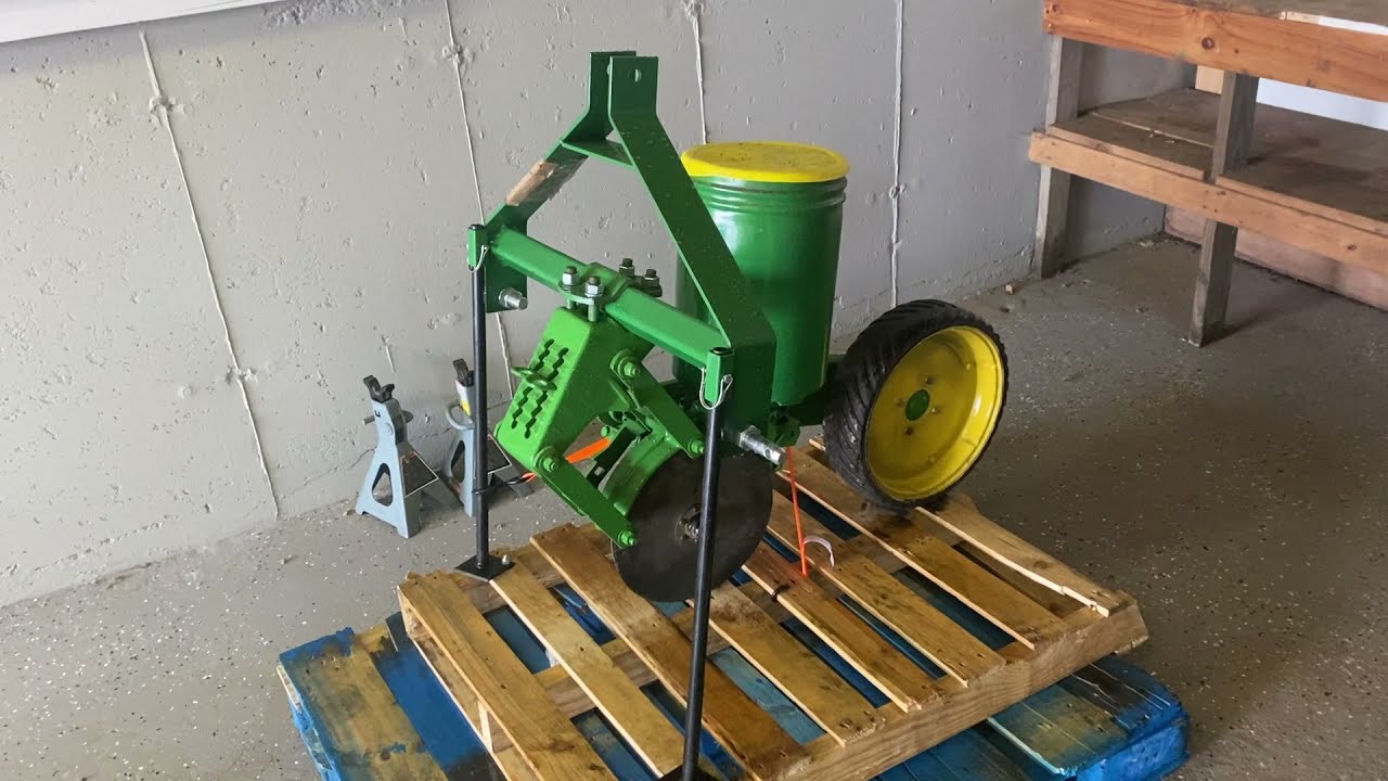 John Deere Flex 71 Planter Arrived - Hurray!