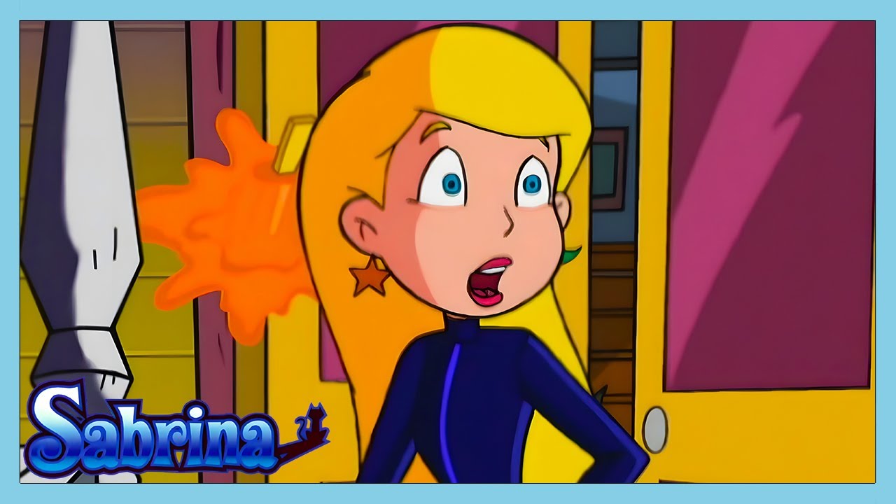 ¡Bajo ataque! | Sabrina | WildBrain Historias De Miedo Para Niños 👻 🎃