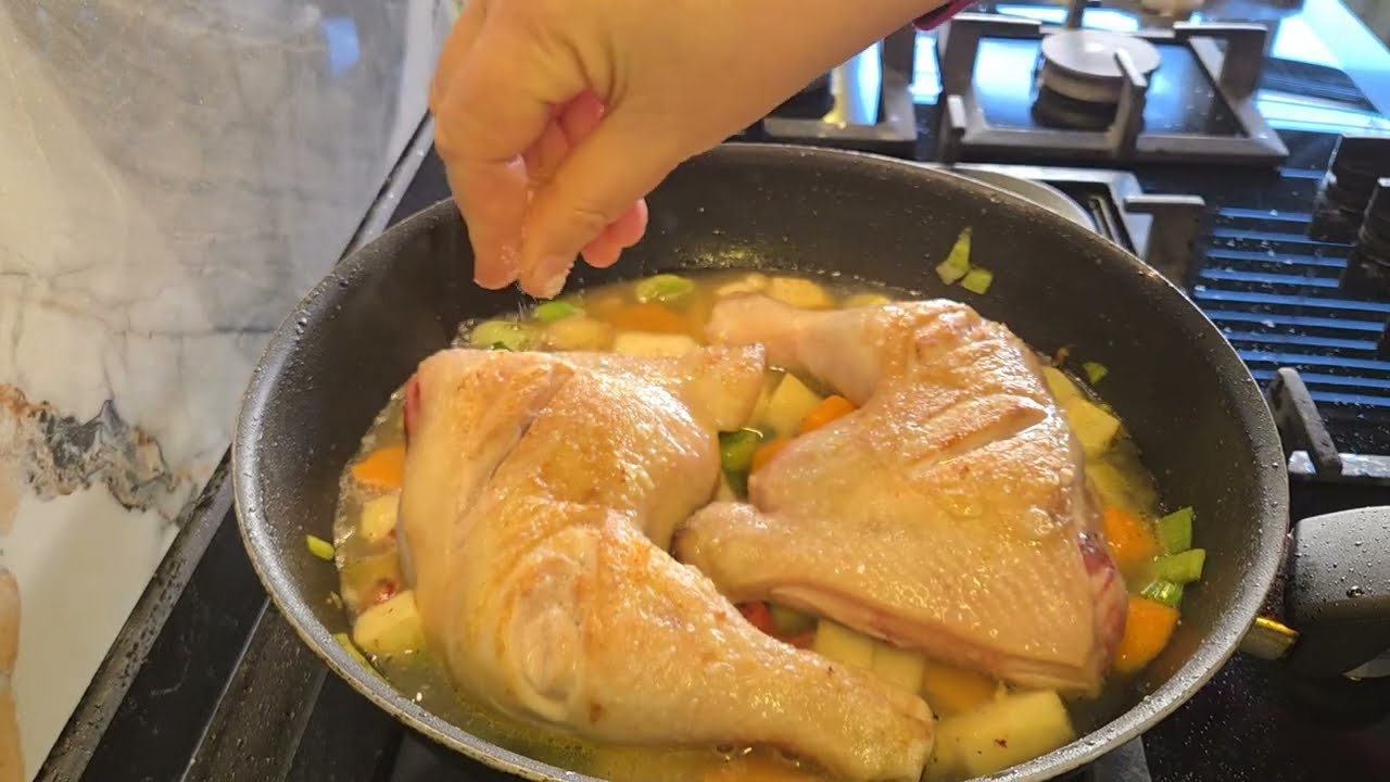 Sebzeli Soslu Kalçalı But & Salma Pilav Tarifi | Pratik ve Lezzetli Ev Yemeği