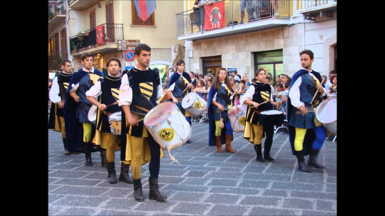 Alla Tavola Della Principessa Costanza; Pro Loco Teggiano