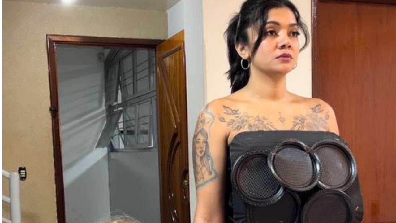 Sua esposa chegou vestida dessa maneira com sua filha para confessar o que esse pai M@CHlSTA fez ..