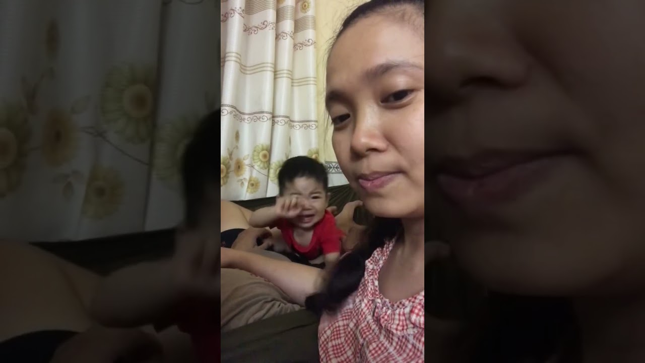 Tình cảm mẹ con sứt mẻ khi có Ba xuất hiện( chồng tui mà b ấy k cho tui ôm)Bean thối 15m