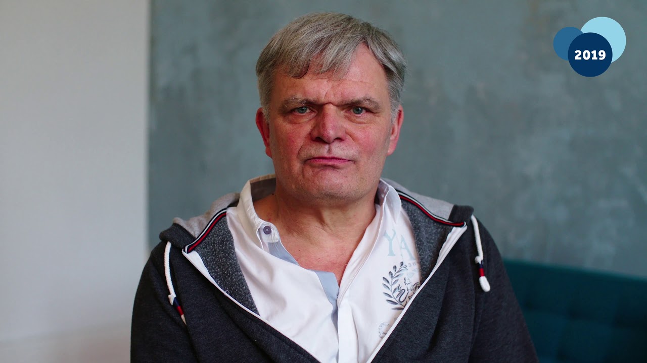 Till Huster: Theaterpreis Hamburg - Rolf Mares für Ohnsorg-Rolle