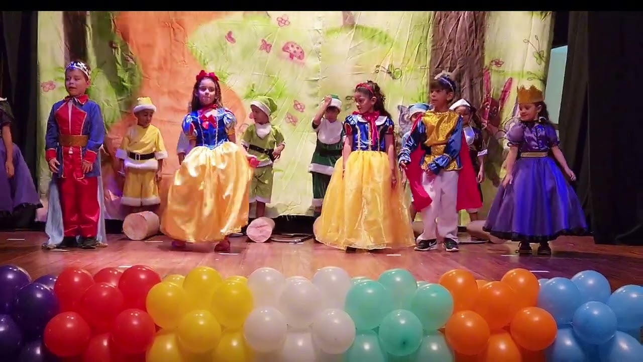 BRANCA DE NEVE E OS 7 ANÕES | TEATRO INFANTIL | @Diaadiadacris