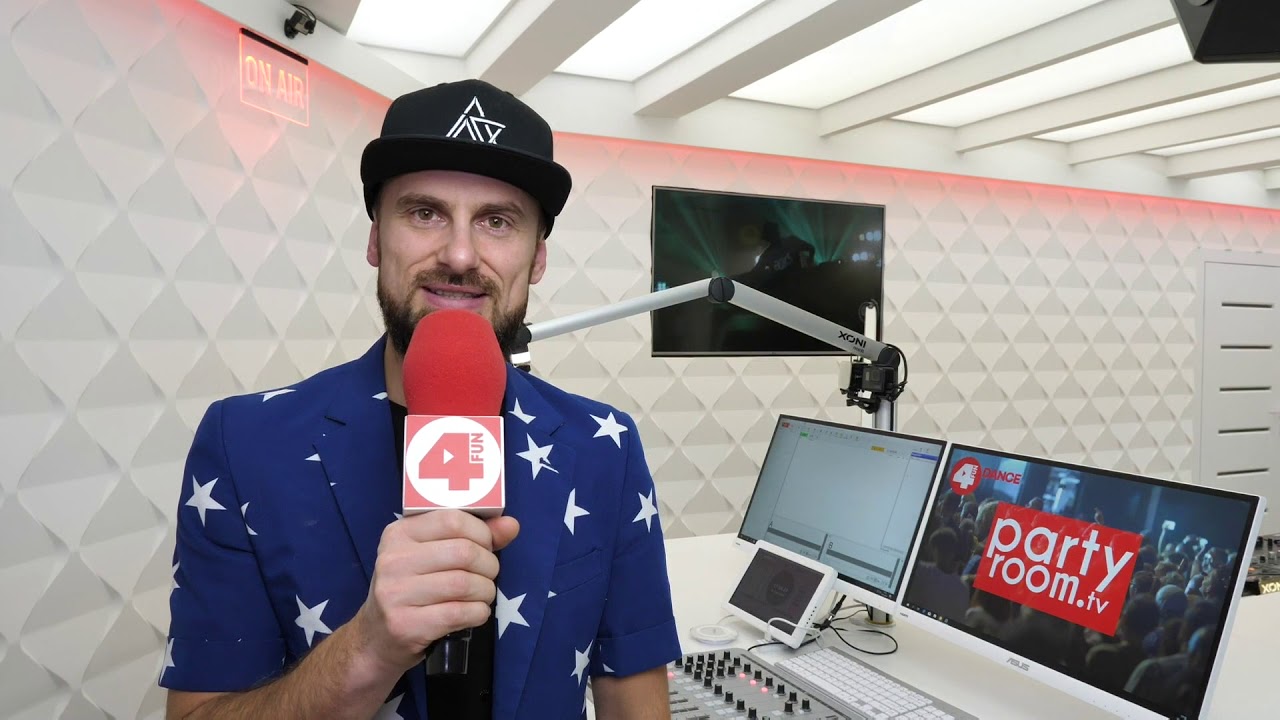 Intro PartyRoom.Tv w 4FunDance
