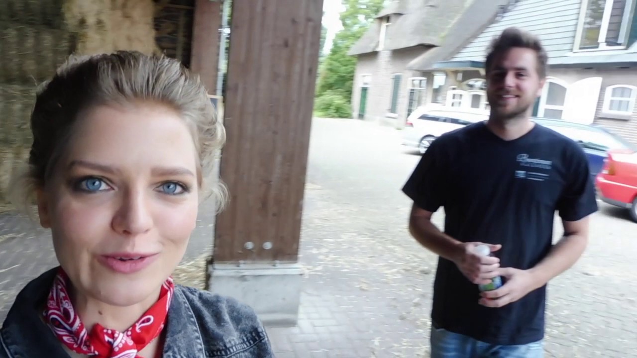 Nyncke vlogt bij 1e photoshoot Boerinnen Kalender 2018