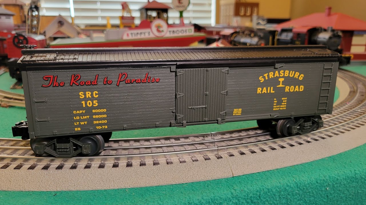 Strasburg Railroad Woodsided Reefer #105 by Lionel - Unboxing - #6-36149