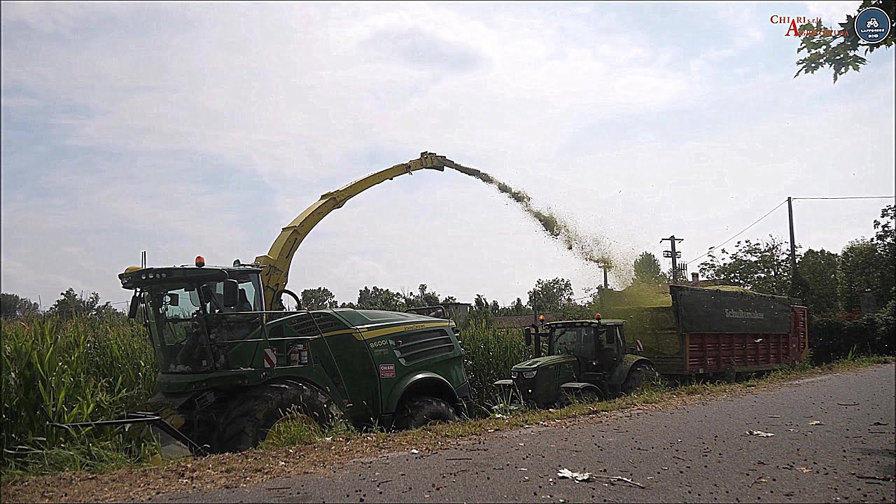 JD | 8600i - 1 8R & 3 6R | Chiari Agricoltura - Trinciato mais 2023