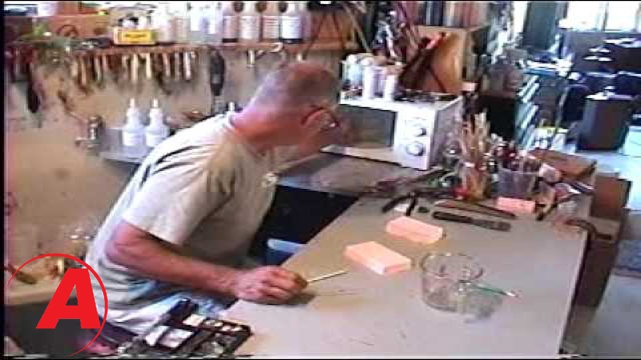 Making Dragonfly Larva Lures | Alumilite