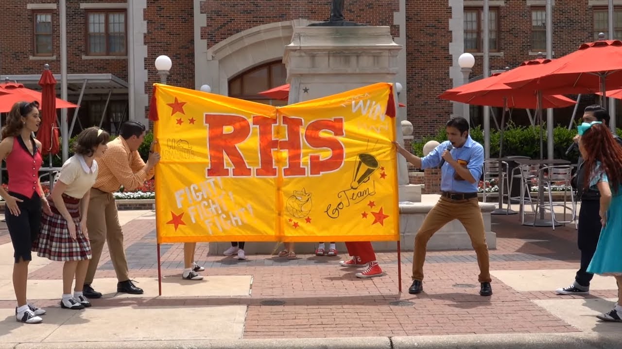 Rockville High School Homecoming Pep Rally! Six Flags Fiesta Texas