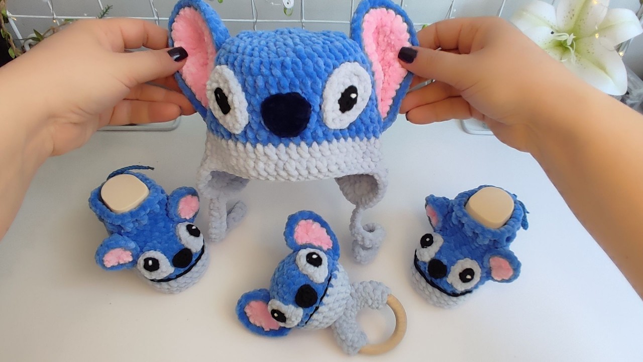 Вязаный крючком набор для новорожденного в стиле Stitch ( 2 часть ), погремушка Стич крючком