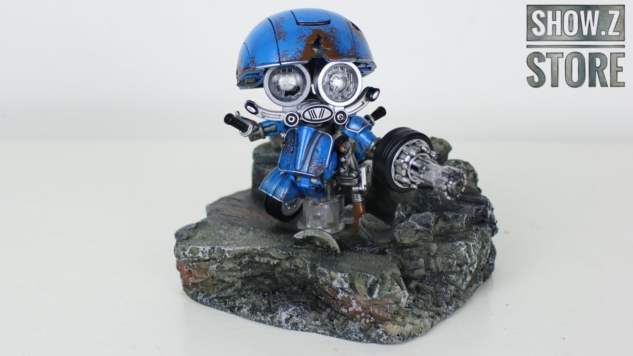 Black Apple/Wei Jiang 'Blue Iron For Small Steel Cap' Autobot Sqweeks Review